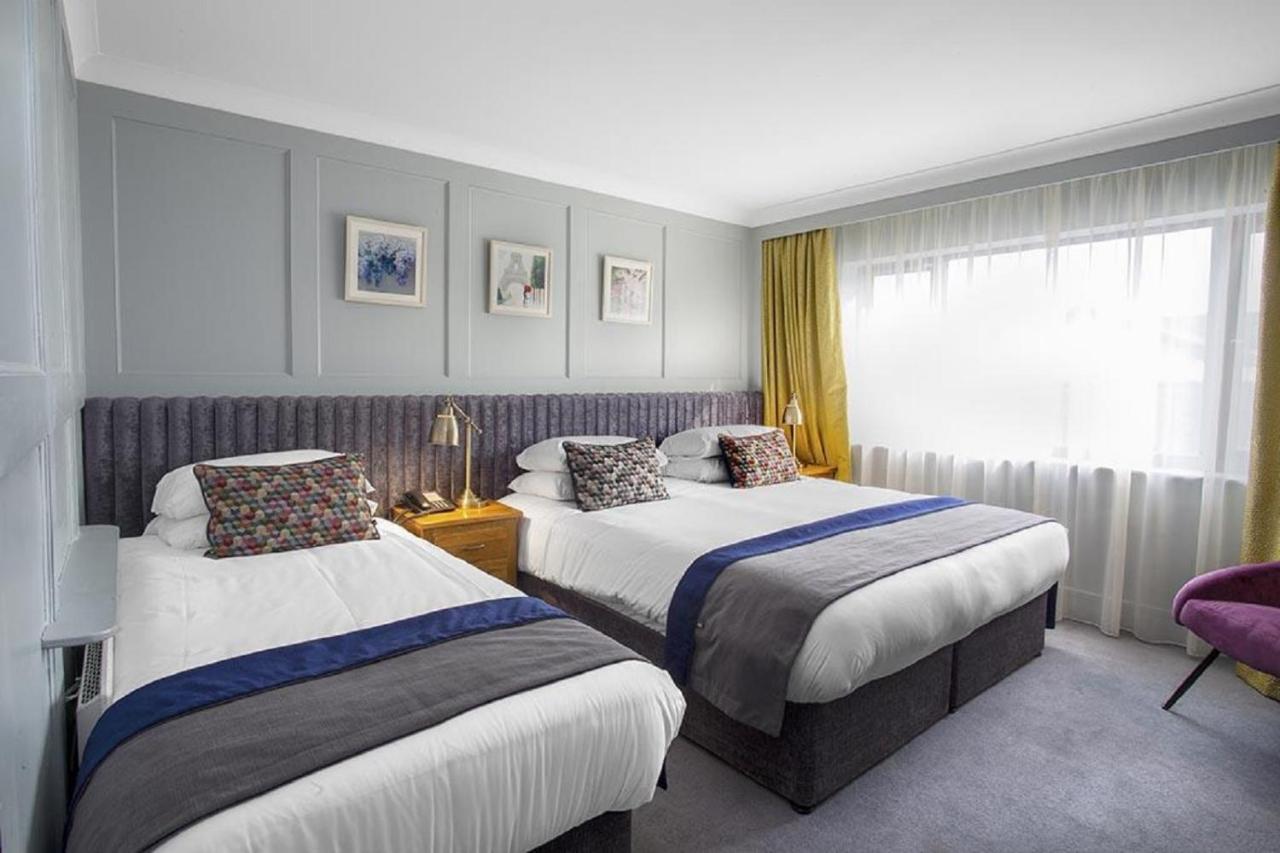 Hotel Imperial Dundalk Bagian luar foto