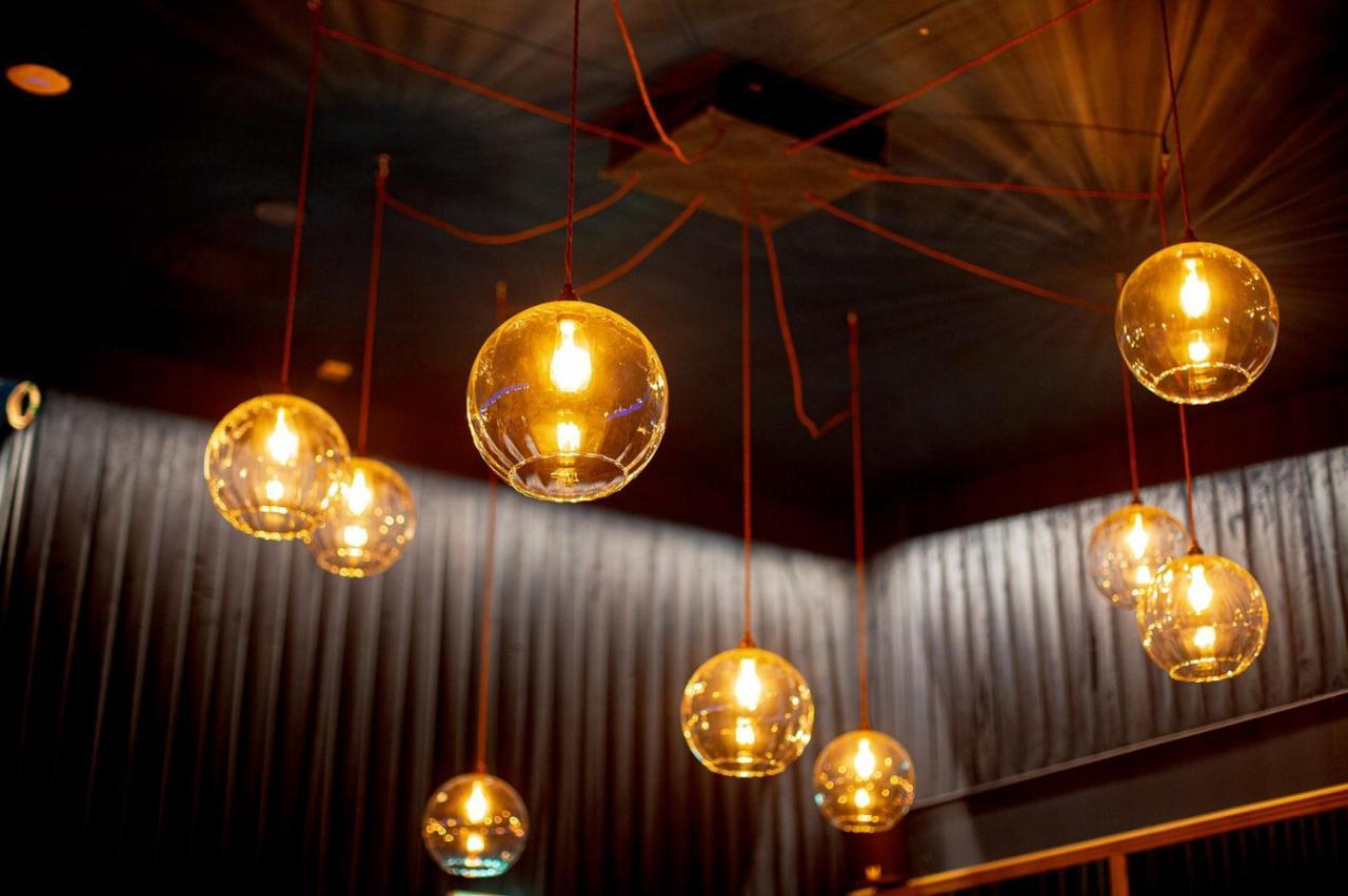 Hotel Imperial Dundalk Bagian luar foto