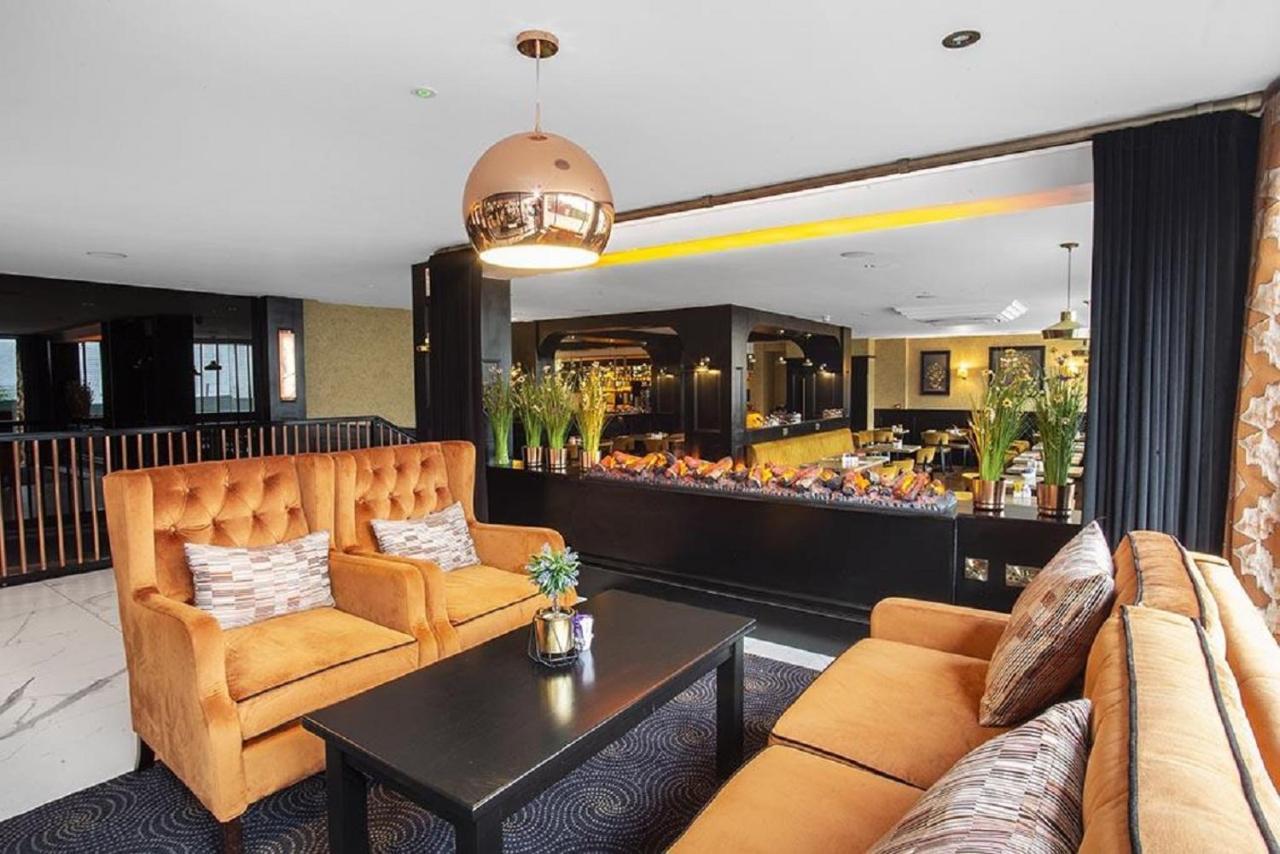 Hotel Imperial Dundalk Bagian luar foto