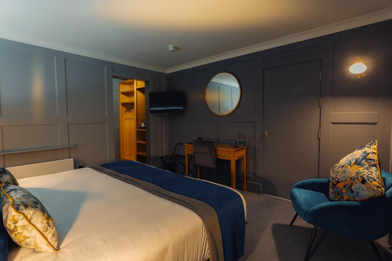 Hotel Imperial Dundalk Bagian luar foto