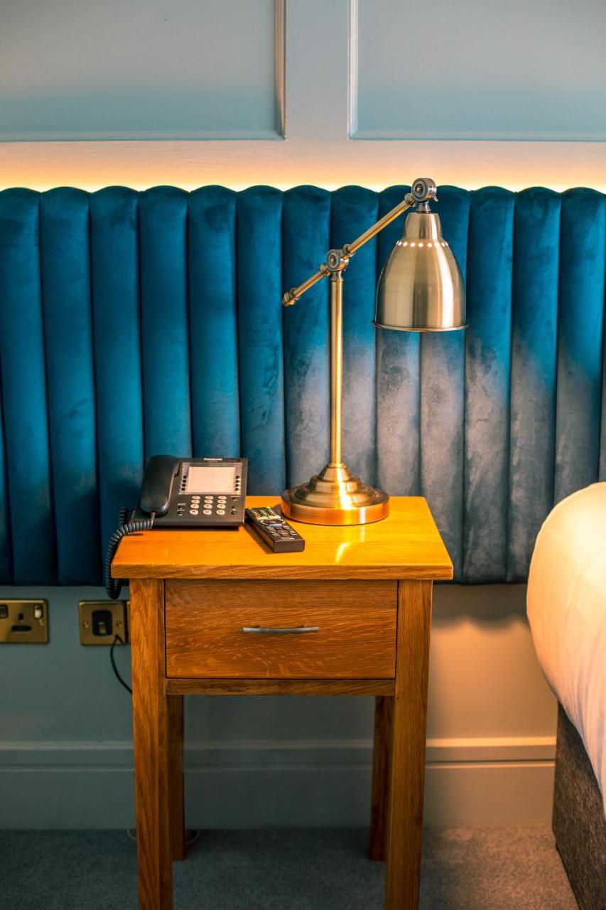 Hotel Imperial Dundalk Bagian luar foto